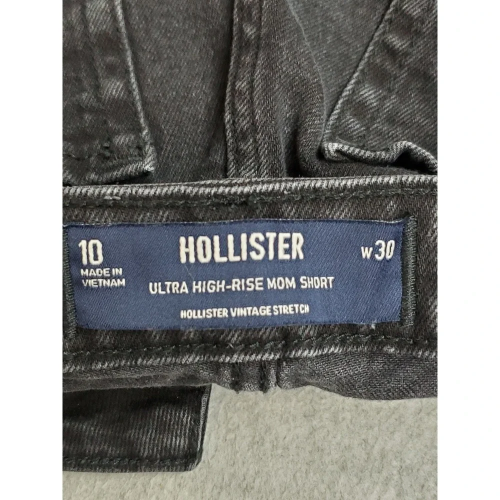 Hollister Women Shorts 10 W30 Black Denim Ultra High-Rise Mom Short Grunge